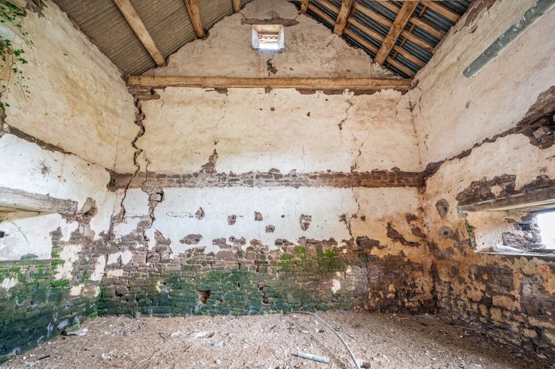 Interior- click for photo gallery
